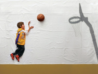 Illustration for article titled This Wonderful Photographer Gave a Boy Suffering with Muscular Dystrophy a Chance to Live Out His Dreams